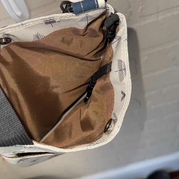 KAVU Crossbody Bag tree print  keepalong NEW rope strap adjustable keepsake - Picture 3 of 4